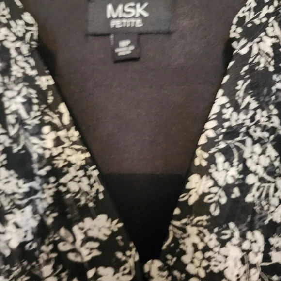 Long Sleeve Dress - Picture 2 of 4